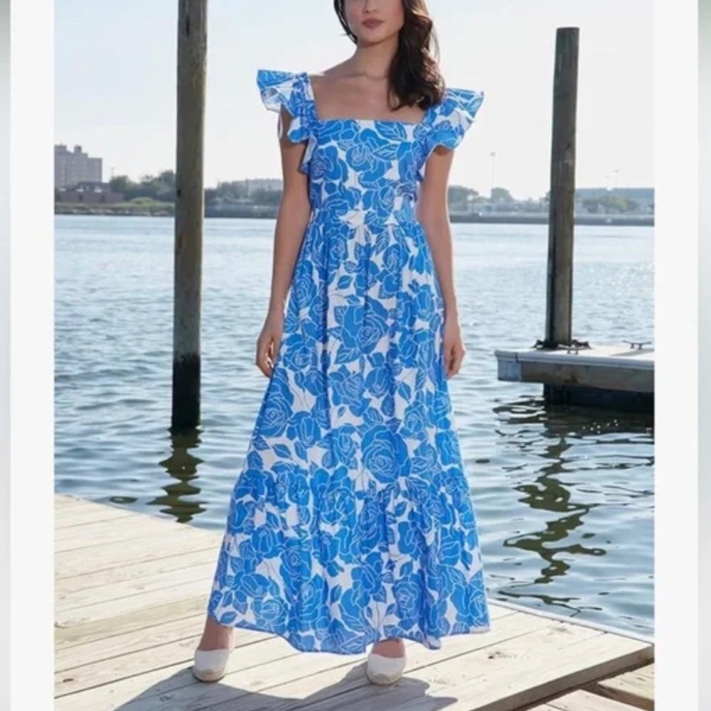 NWT London Times Chic Blue and White Floral Maxi Dress